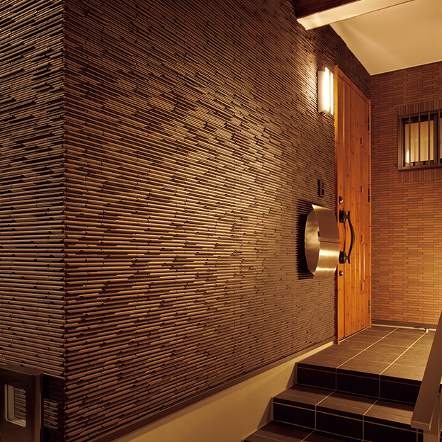 �{�H����