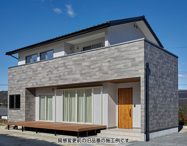 �{�H����