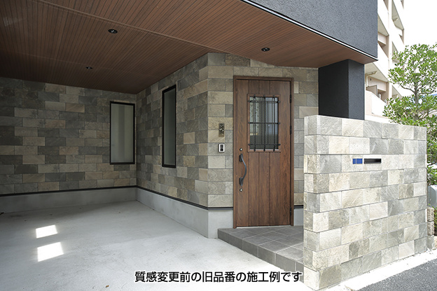 �{�H����