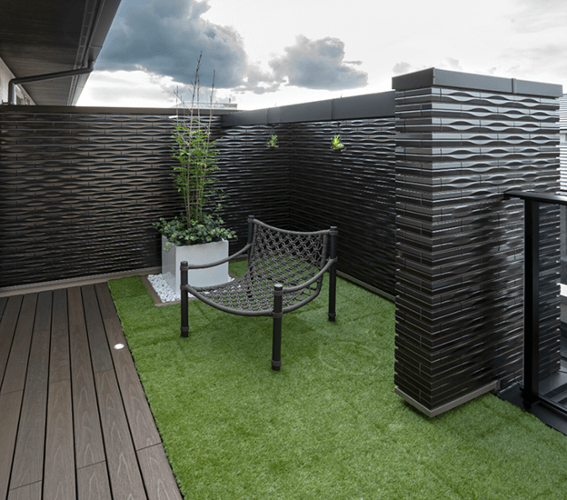 �{�H����