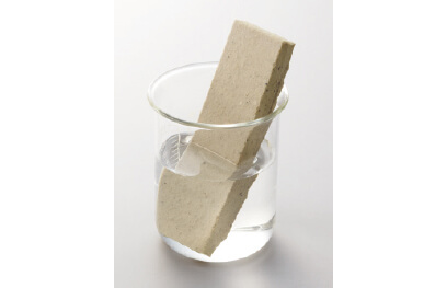 ��i������